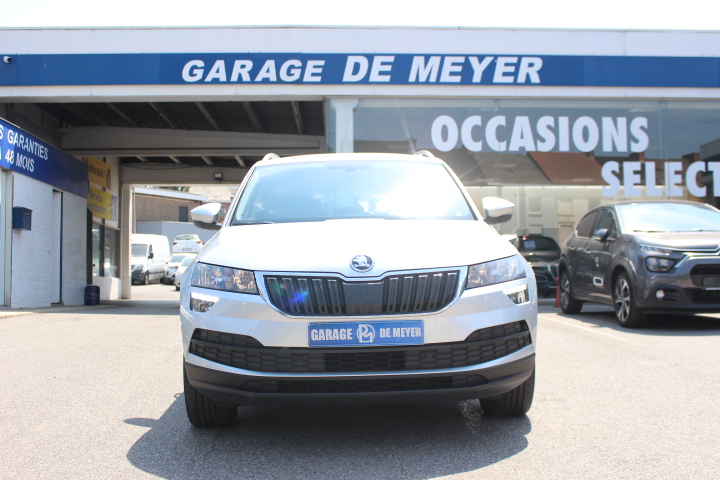 SKODA-KAROQ-1.0 TSI DSG AMBITION