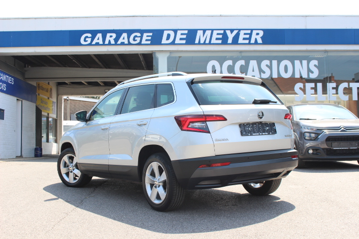 SKODA-KAROQ-1.0 TSI DSG AMBITION