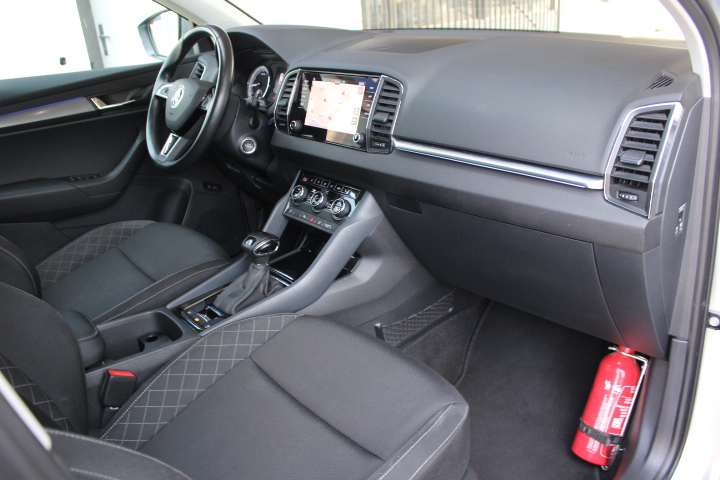 SKODA-KAROQ-1.0 TSI DSG AMBITION