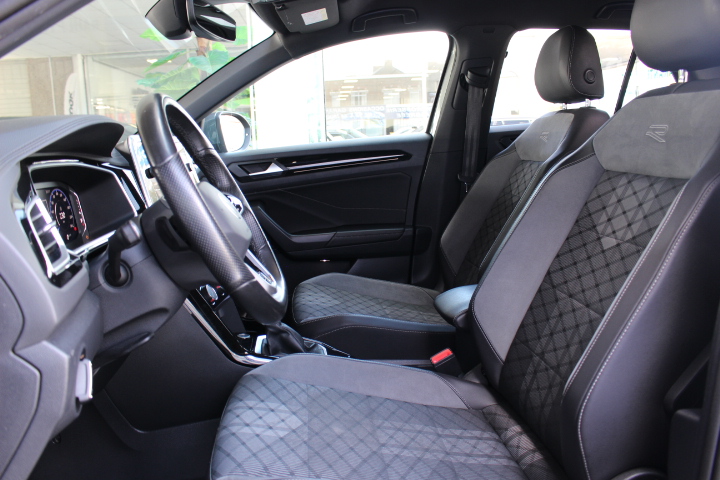 VOLKSWAGEN-T-ROC-1.5 TSI R-LINE DSG