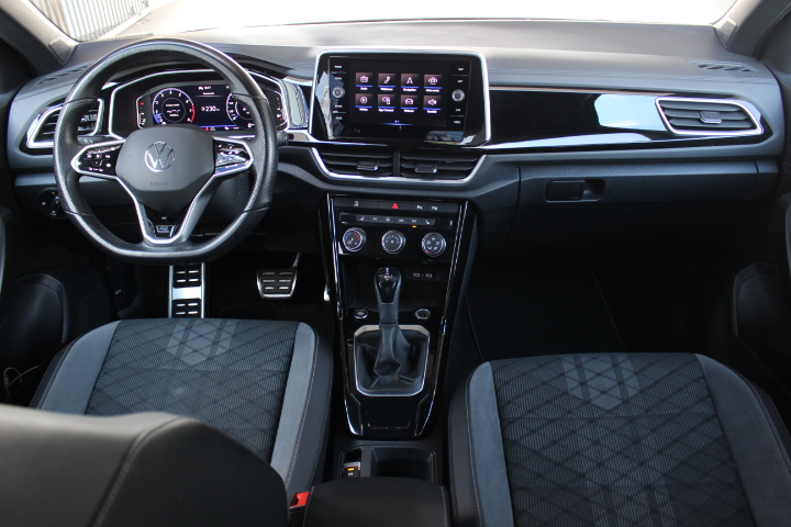 VOLKSWAGEN-T-ROC-1.5 TSI R-LINE DSG