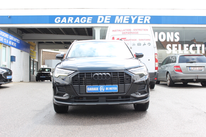 AUDI-Q3-35 TFSI S-TRONIC