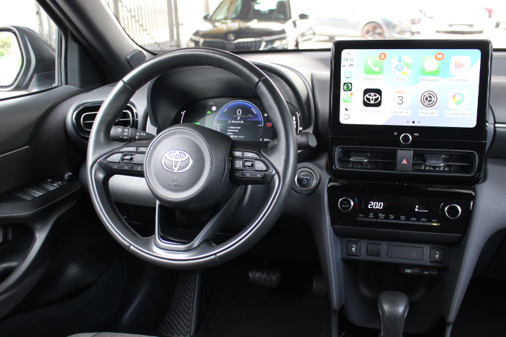 TOYOTA-YARIS CROSS-1.5 HYBRIDE