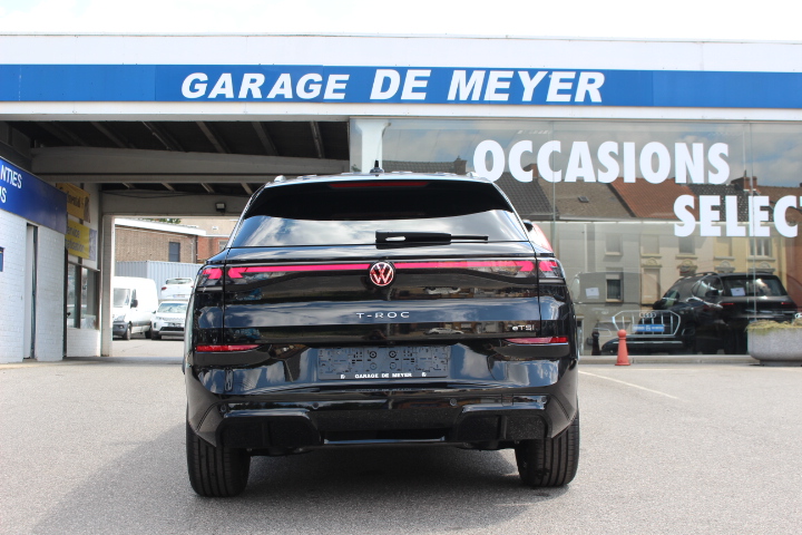 VOLKSWAGEN-T-ROC-1.5 TSI R-LINE DSG