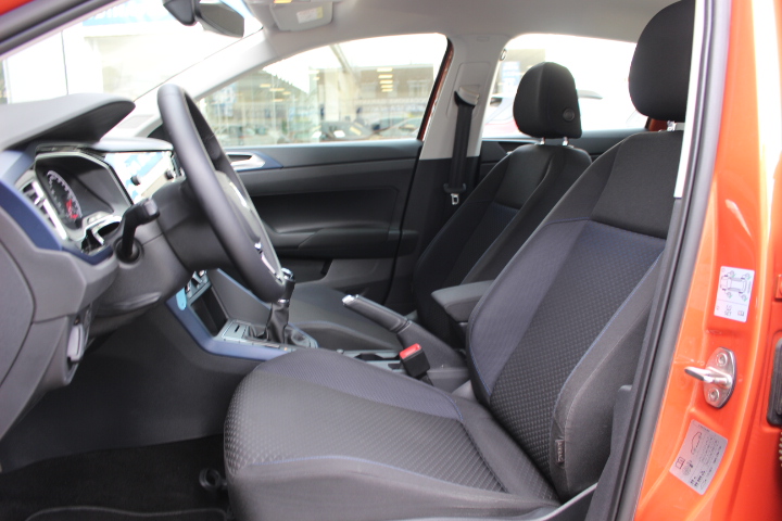 VOLKSWAGEN-POLO-1.0 I UNITED