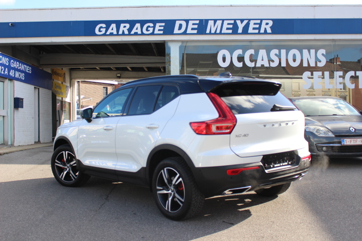 VOLVO-XC40 R-DESIGN-1.5 T3 GEARTRONIC