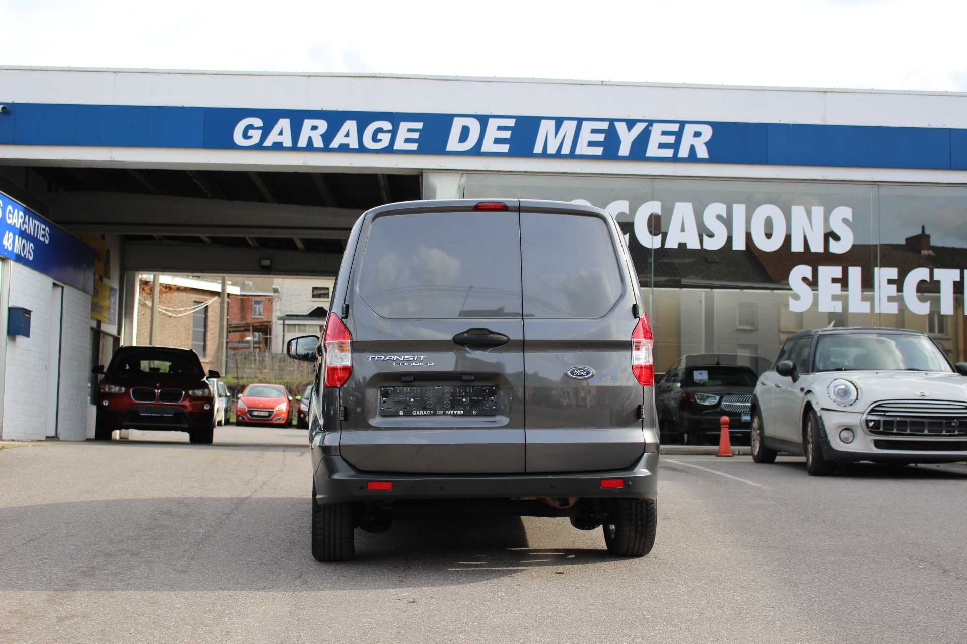 FORD-TRANSIT COURIER-1.0 i ecoboost