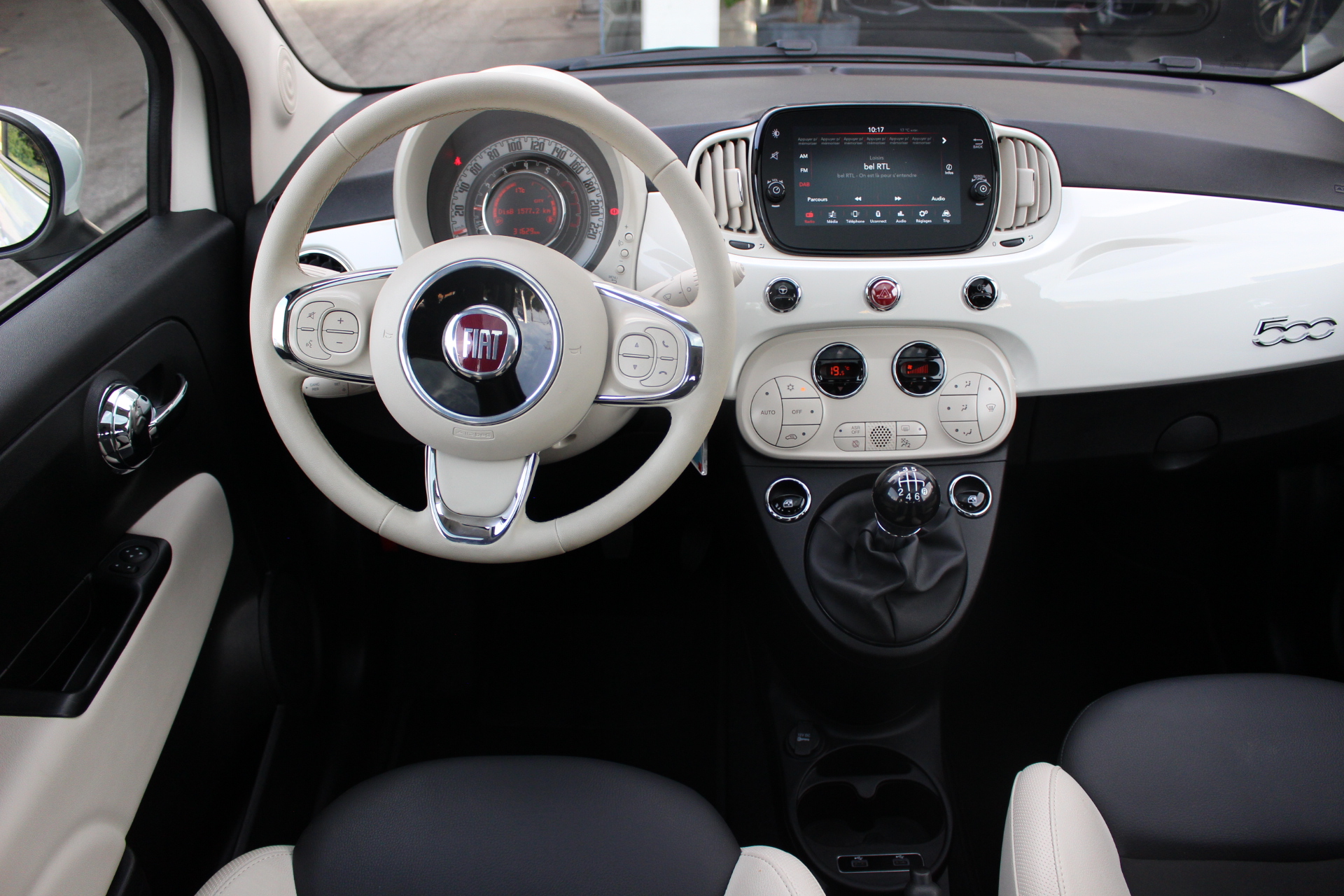 FIAT-500-1.0 HYBRIDE DOLCEVITA