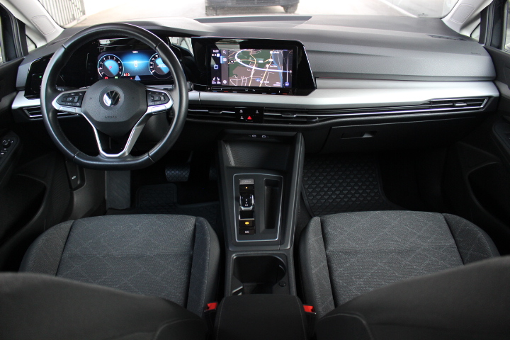 VOLKSWAGEN-GOLF-1.5 ETSI LIFE DSG