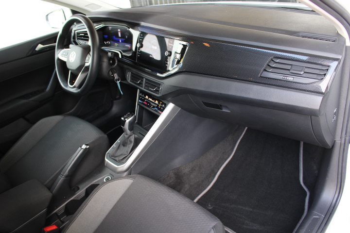 VOLKSWAGEN-POLO-1.0 TSI LIFE DSG