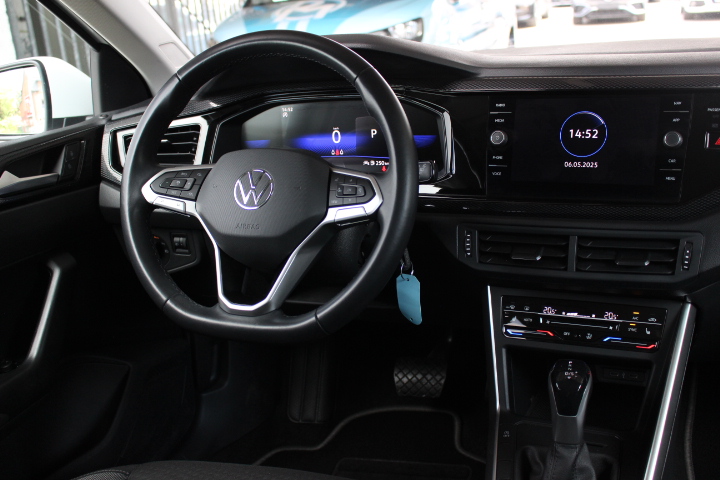 VOLKSWAGEN-POLO-1.0 TSI LIFE DSG