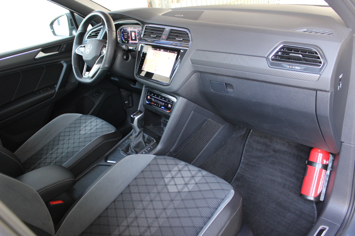VOLKSWAGEN-TIGUAN-2.0 TDI R-LINE DSG