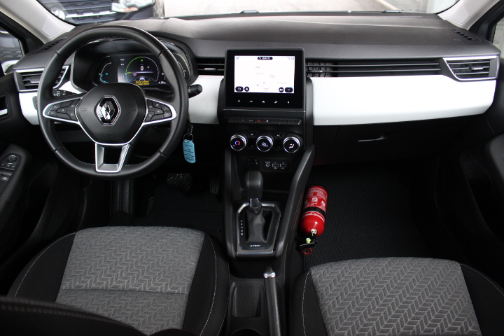 RENAULT-CLIO-1.6 E-TECH HYBRIDE