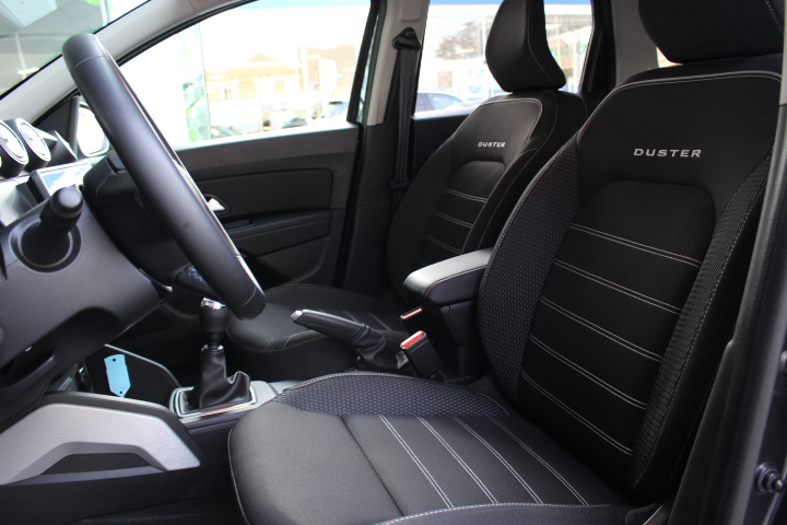 DACIA-DUSTER-1.0 TCE PRESTIGE