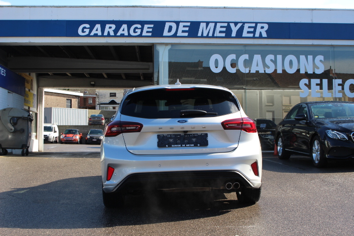 FORD-FOCUS-1.5 D ST-LINE