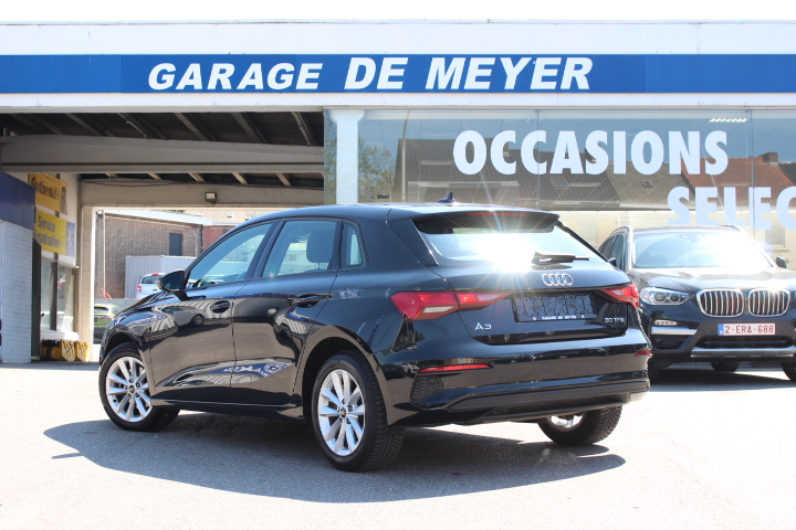 AUDI-A3 SPORTBACK-3O TFSI S-TRONIC