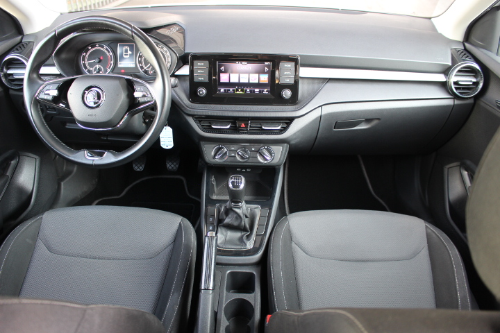 SKODA-FABIA-1.0 TSI AMBITION