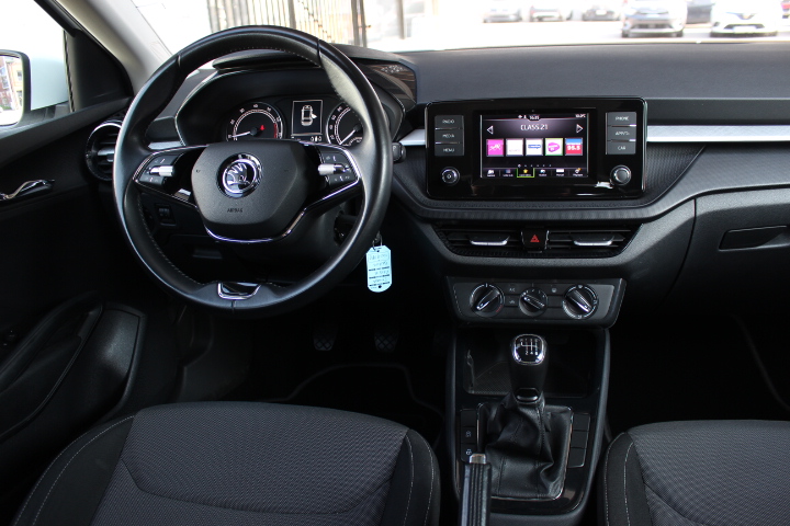 SKODA-FABIA-1.0 TSI AMBITION