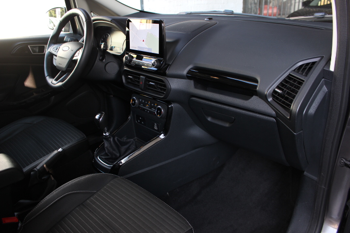 FORD-EcoSport-1.0 ESS TITANIUM