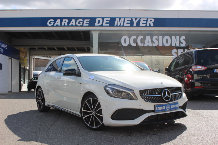 MERCEDES-BENZ-A 180-D AMG LINE