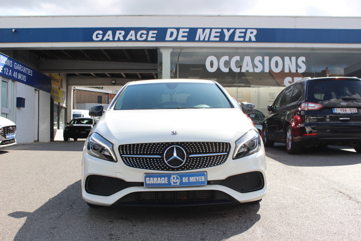 MERCEDES-BENZ-A 180-D AMG LINE