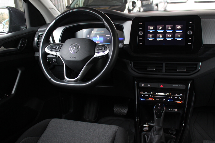 VOLKSWAGEN-T-CROSS-1.0 TSI LIFE