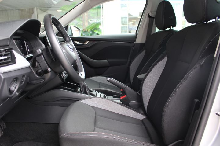 SKODA-KAMIQ-1.0 TSI DSG SELECTION