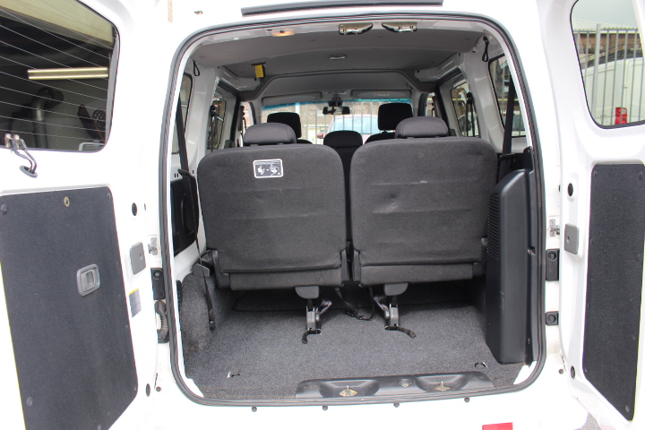 NISSAN-NV200-1.5 D 7 PLACES