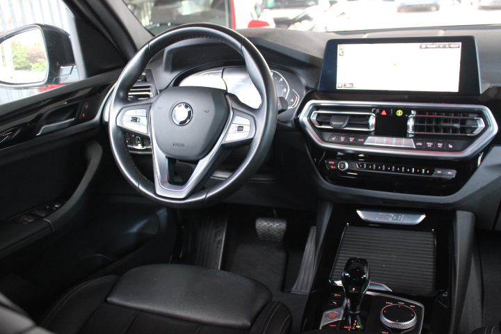 BMW-X3-SDRIVE 18D